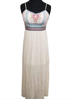Chelsea & Violet Boho Embroidered Maxi Dress Festival Beach Cottagecore M